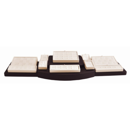 A tray with four trays and one square tray.